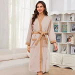 حوله تن پوش نانو زنانه